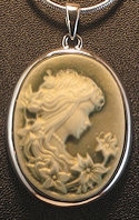 Victorian Lady green Cameo Pendant with Chain